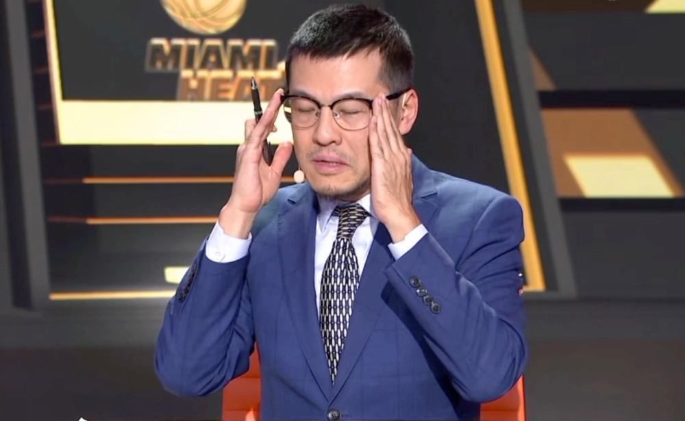 精品亚洲一区二区三区